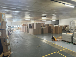 Gul Road (D22), Warehouse #518477351